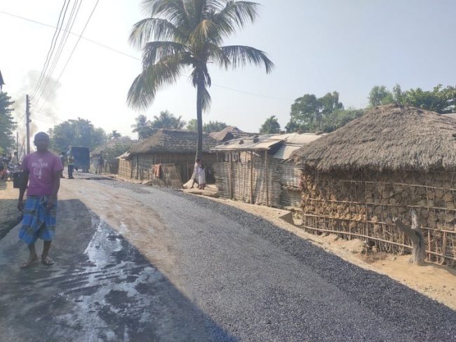 इटहरीका गाउँ गाउँमा कालोपत्रे सडक (फोटोफिचर)