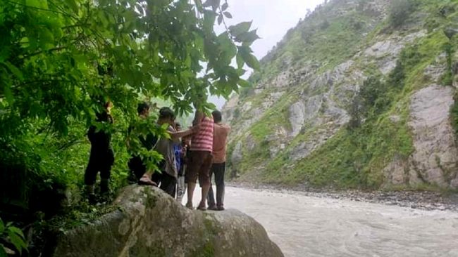 तुइन प्रकरणको सत्य तथ्य छानवीन गर्न माओवादीकाे माग