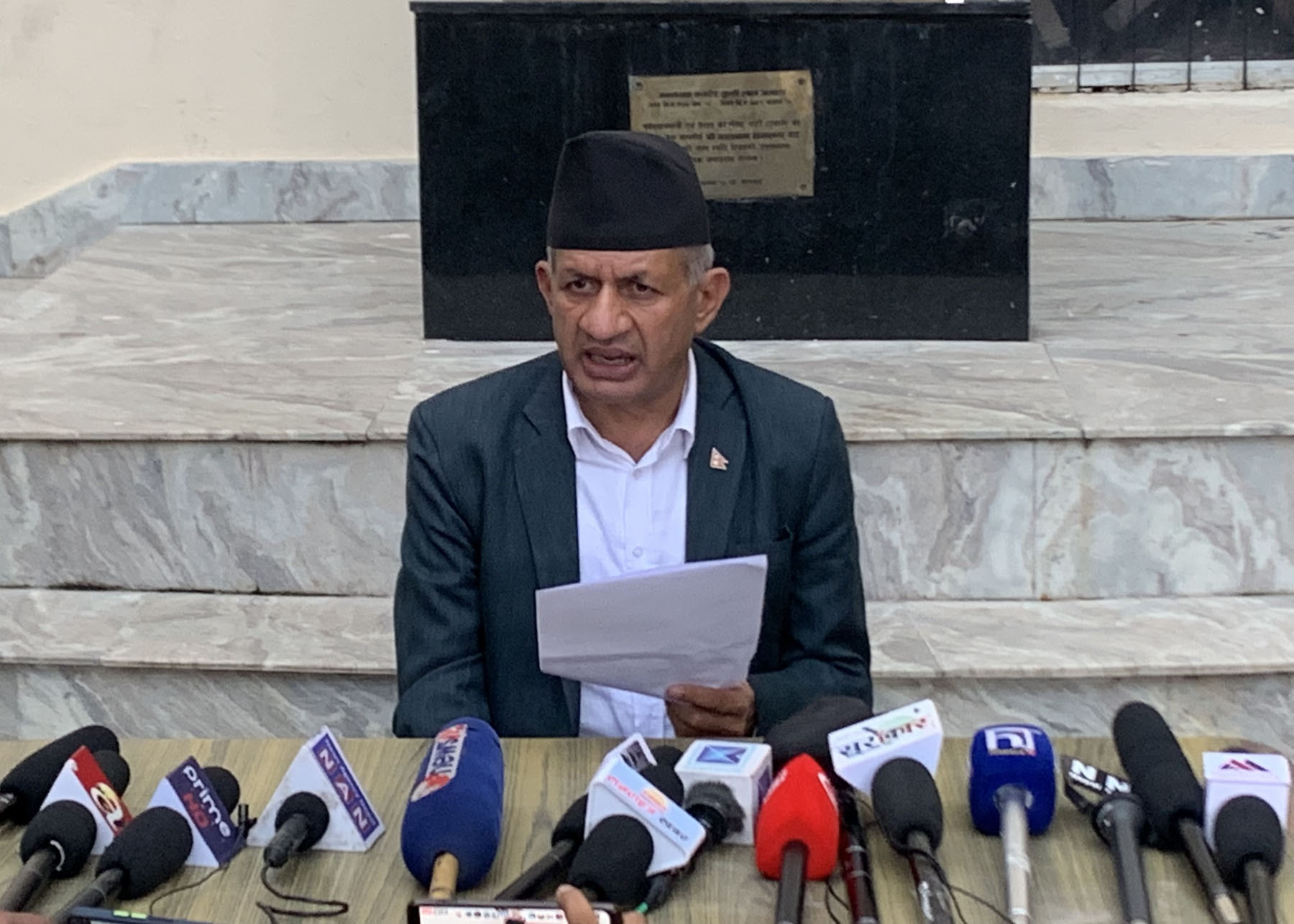 एमालेमा दशबुँदे सहमति कार्यान्वयन गर्न कार्यदल गठन