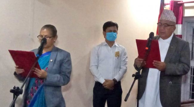 नवनियुक्त मुख्यमन्त्री अष्टलक्ष्मी शाक्यले लिइन् पद तथा गोपनियताको सपथ