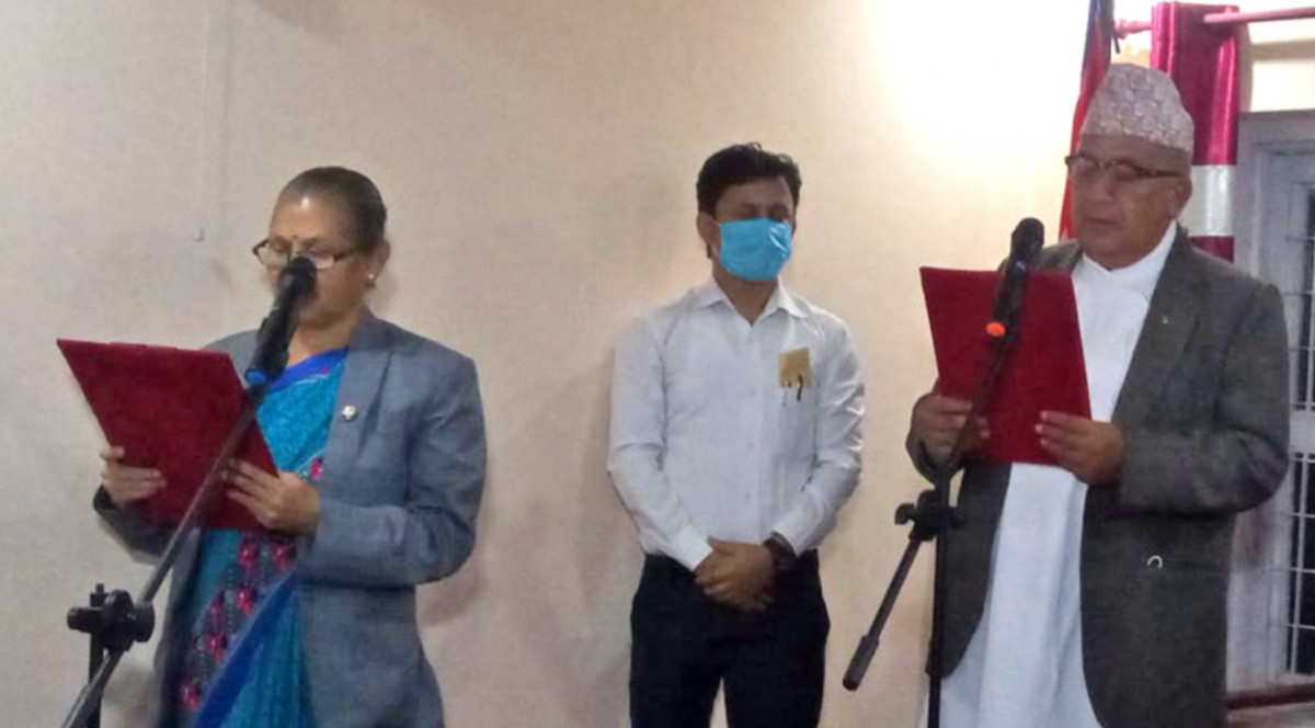 नवनियुक्त मुख्यमन्त्री अष्टलक्ष्मी शाक्यले लिइन् पद तथा गोपनियताको सपथ