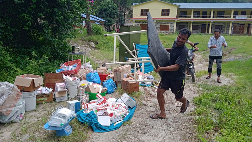 मेलम्चीका बाढीपीडित फेरि विस्थापित, जोखिम घटने स्थिति छैन