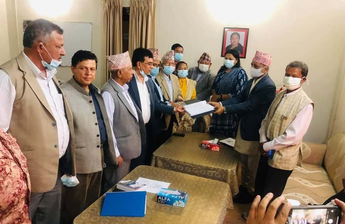 ९५ केन्द्रीय कमिटी सदस्यसहित एमाले समाजवादी दर्ताका लागि निवेदन, झलनाथ वरिष्ठ नेता