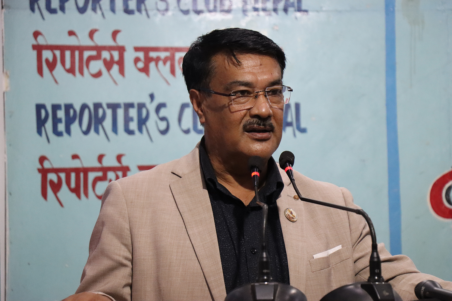 कांग्रेस महाधिवेशन : मीन विश्वकर्माले लिए केन्द्रीय सदस्यबाट उम्मेदवारी फिर्ता