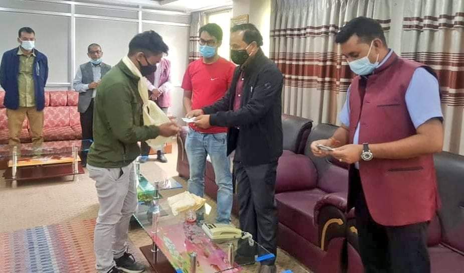 बिदेशीको उक्साहटमा लादिएको प्रणाली मुलुकले धान्दैनः कमल थापा