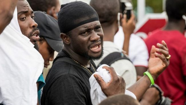 ‘अमानवीय’ रूपमा हेइटीका आप्रवासीलाई फिर्ता गरिएपछि अमेरिकी दूतद्वारा राजीनामा