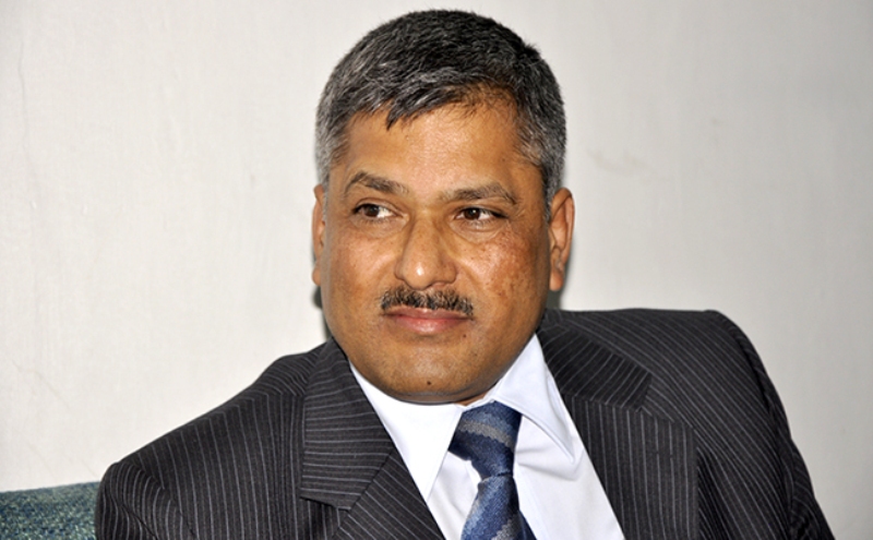 गभर्नरको राजिनामा माग्दै