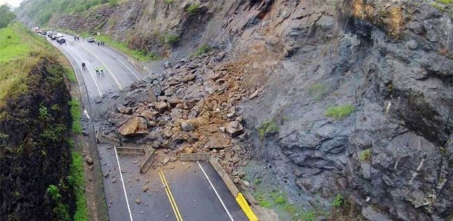 एक हप्तादेखि यातायात सेवा ठप्प, स्थानिय आक्रोशित