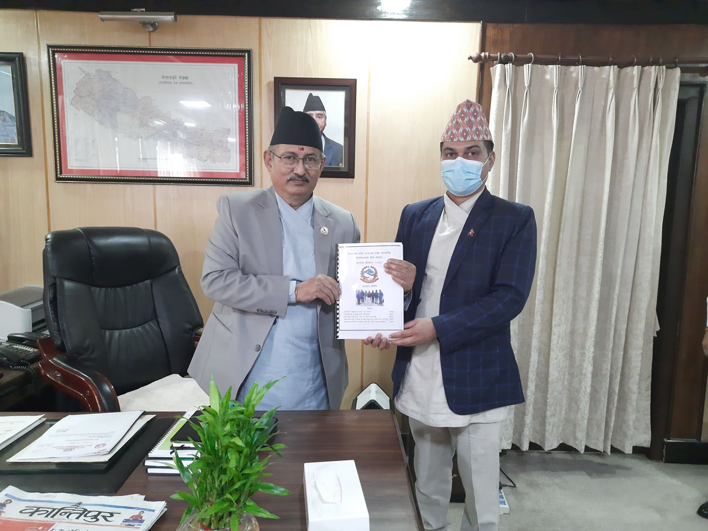 नेपाल–चीन सीमा विवाद अध्ययन समितिले गृहमन्त्रीलाई बुझायो प्रतिवेदन