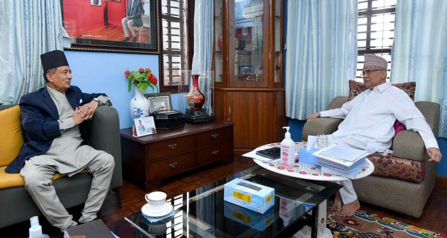 अध्यादेश खारेज भएपछि देउवाका विश्वासपात्रलाई बालकोट बाेलाएर केपी ओलीले के भने ?