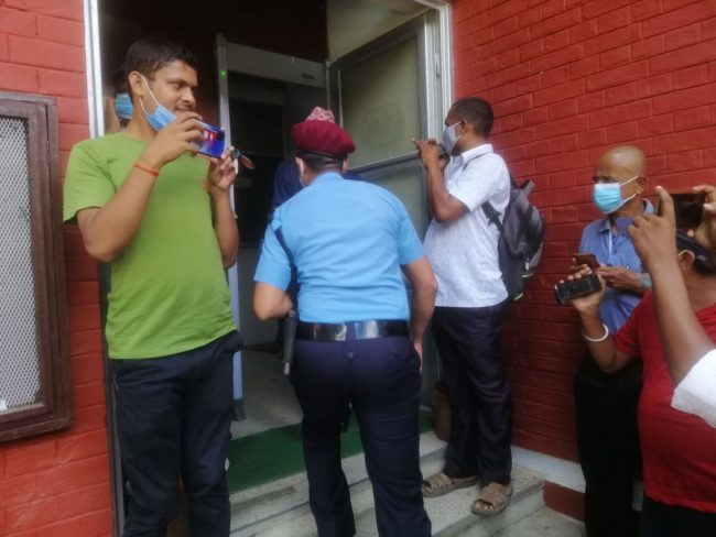 प्रदेश नं. २ को मुख्यमन्त्री कार्यालयमा अख्तियारको छापा