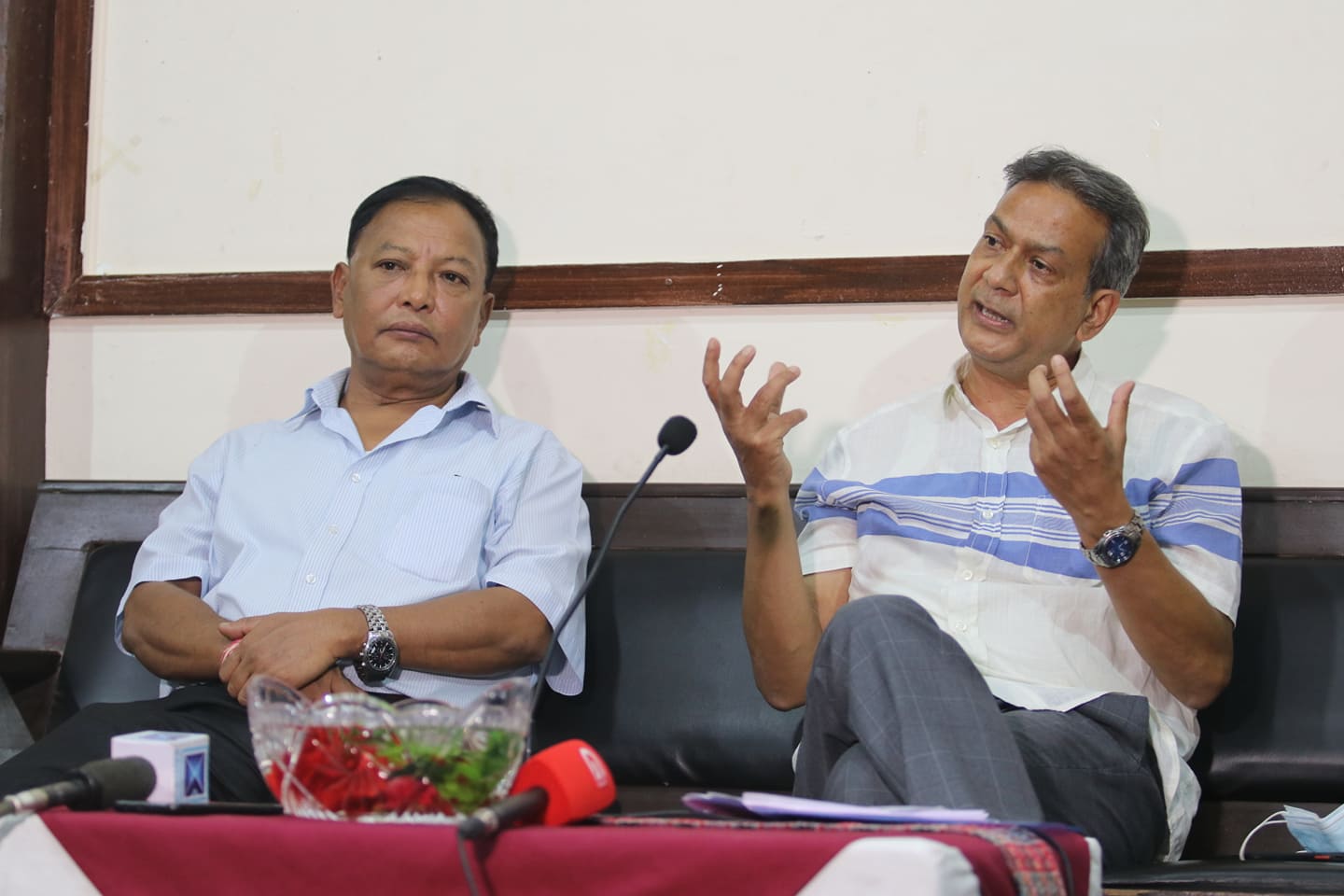 क्यानका उपाध्यक्ष र सचिवले दिए राजीनामा