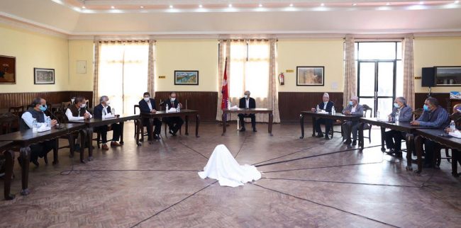 बालुवाटारमा शुरू भयो सत्ता गठबन्धनको बैठक, मन्त्रिपरिषद् विस्तार र एमसीसी मुख्य एजेण्डा