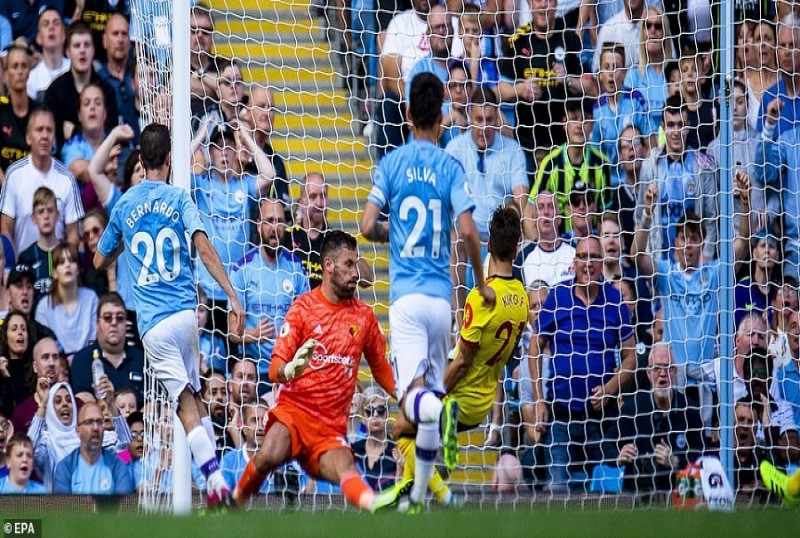 ब्रेन्टफोर्डसँग लिभरपुल रोकियो, रोमाञ्चक अवस्थामा इपीएल तालिका