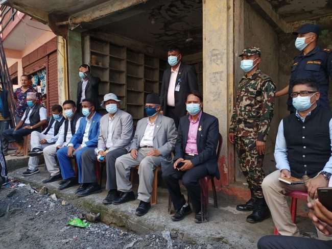 प्रभावितलाई व्यवस्थापन र भत्किएका संरचनाको पुनःनिर्माण तत्काल गर्न गृहमन्त्रीको निर्देशन