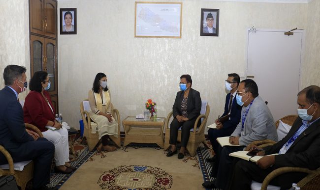 एमसीसी उपाध्यक्ष सुमार र ऊर्जामन्त्री भुषालबीच भेटवार्ता