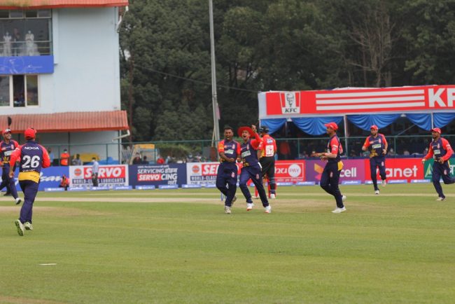 काठमाडौंले ललितपुर पेट्रियट्सलाई ७ विकेटले हरायो, बर्ल र गुर्बाजको आक्रमक ब्याटिङ