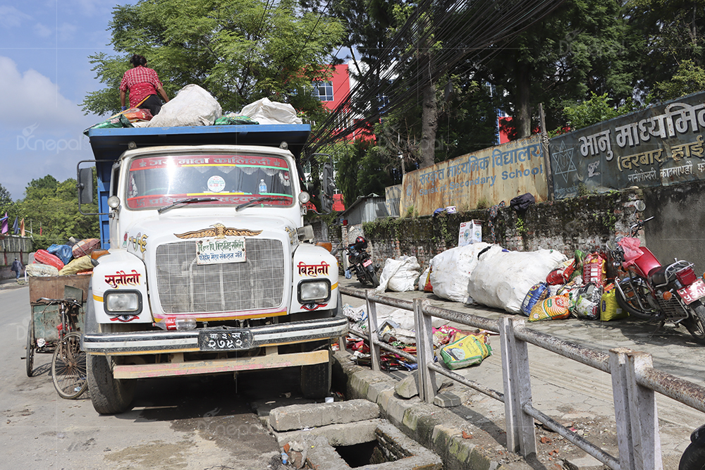 बञ्चरेडाँडामा उपत्यकाको फोहर विसर्जनमा पुनः अवरोध