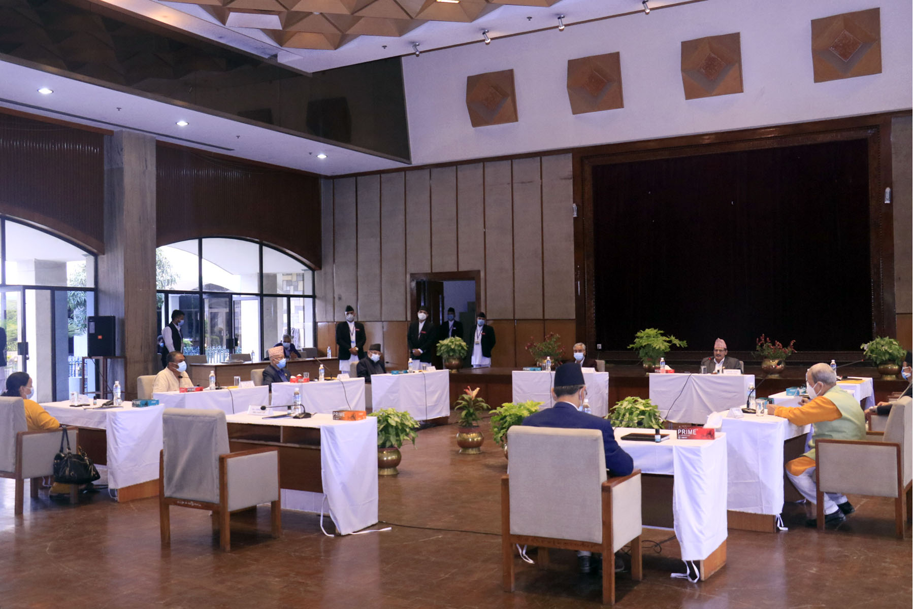 सभामुखले बोलाएको सर्वदलीय बैठकमा एमाले अध्यक्ष ओली उपस्थित भएनन्