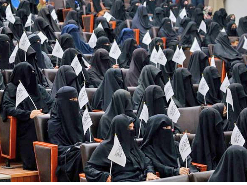 तालिवानले महिलालाई पढ्न दिने, पुरुषसँग एउटै कक्षामा बस्न भने नदिने