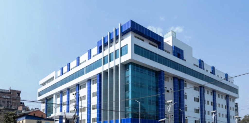 वीर अस्पतालले ५० नर्सका लागि रोजगारी खुलायो