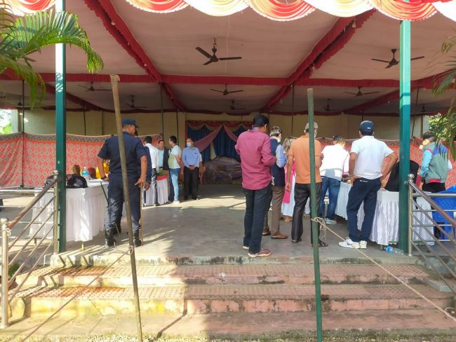 चितवनका दुई पालिकामा कांग्रेसको चुनाव हुँदै, महानगर सभापतिमा पाँच प्रतिस्पर्धी