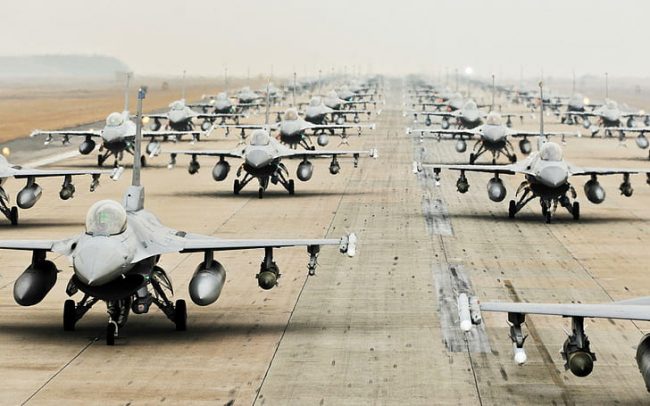 अफगानिस्तानबाट विमानसहित भागेका १४३ जना एयरफोर्स पाइलट ताजिकिस्तानमा बन्धक !