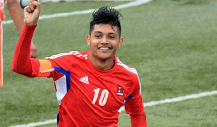 मैदान फर्किए विमल घर्तीमगर