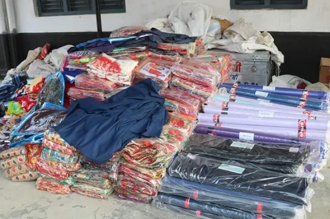 भन्सार छली ल्याएको २ लाख बराबरको कपडा बरामद