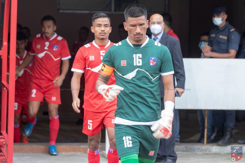 फुटबल टोली प्रशिक्षण गर्न कतार जाँदै