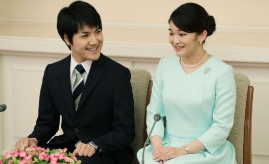 प्रेमका लागि शाही खानदान त्याग्न लागेकी जापानी राजकुमारी विवाह गर्दै