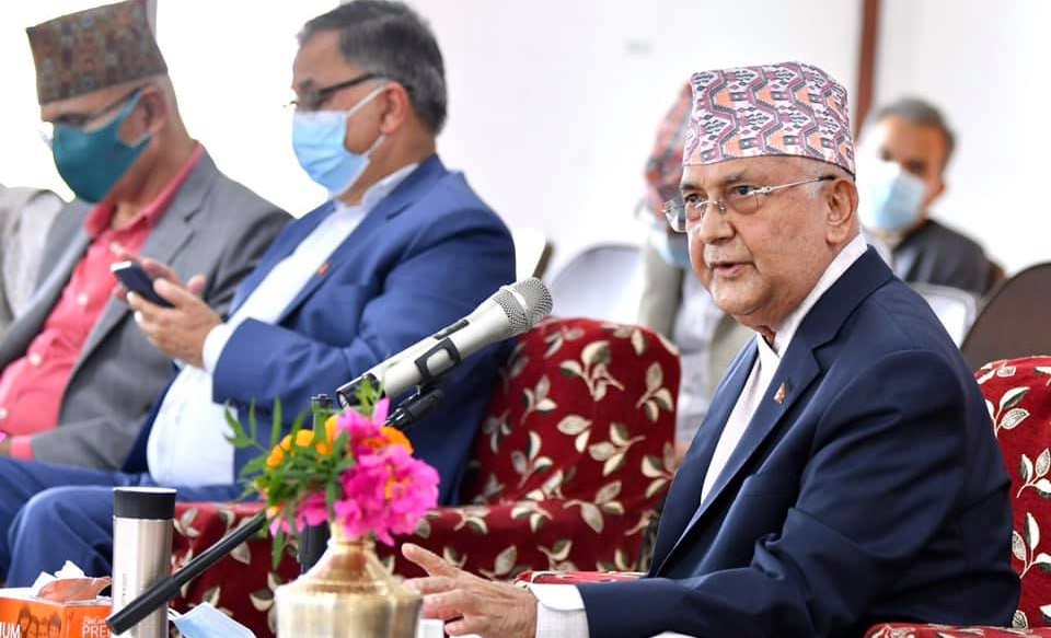 एमाले बैठकः प्रतिवेदनमा सुझावका लागि १० समूह विभाजन