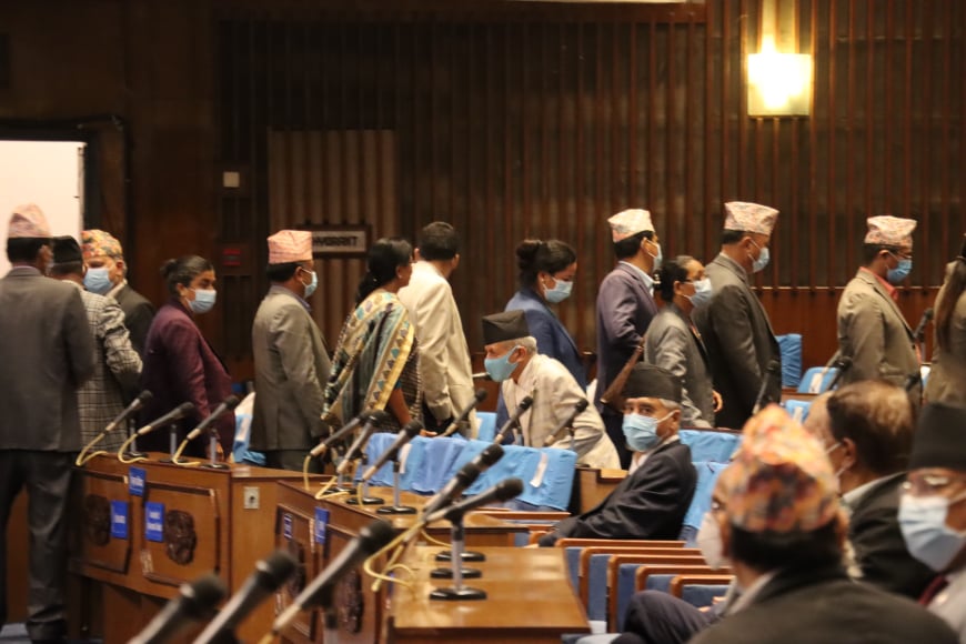 गणपूरक सङ्ख्या नपुगेपछि प्रतिनिधिसभाको बैठक स्थगित