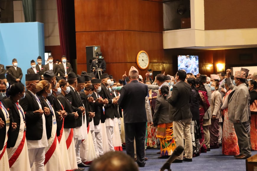 एमाले सांसदको विरोधककाबीच तीन अध्यादेश पारित