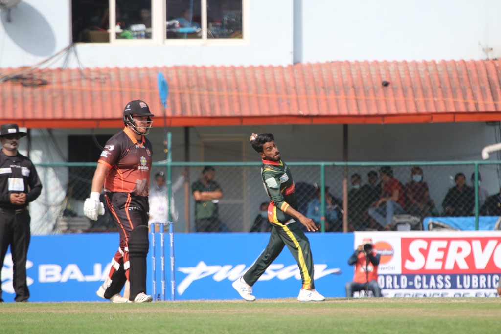 विराटनगर ३७ रनले पराजित, लगातार तेस्रो खेल जित्दै चितवन प्लेअफमा