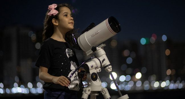 संसारकै कान्छी एस्ट्रोनोमर, ८ वर्षको उमेरमै अमेरिकी अन्तरिक्ष एजेन्सी नासामा काम गर्छिन्