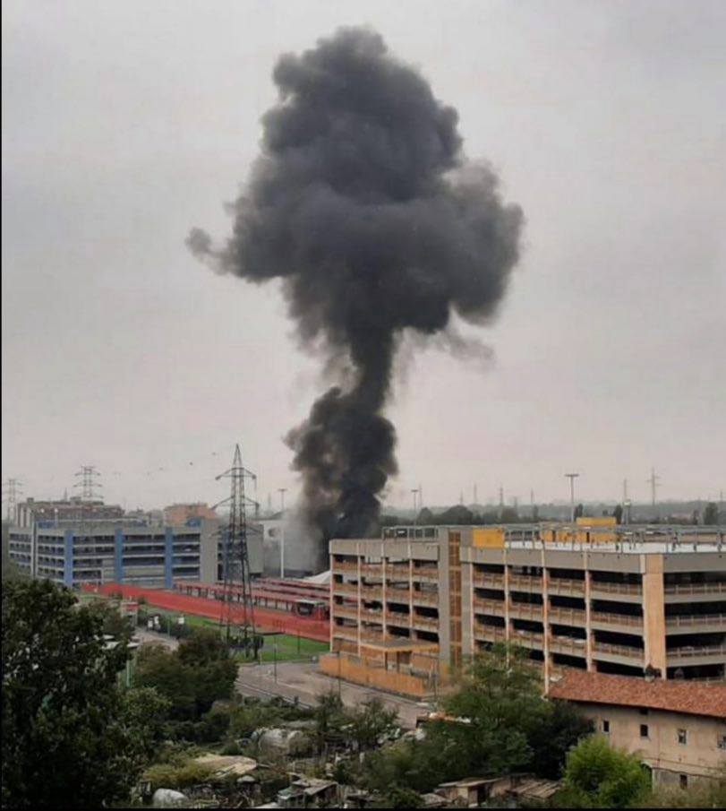 इटालीमा खाली घरमा जहाज खस्यो, सबै यात्रुको मृत्यु