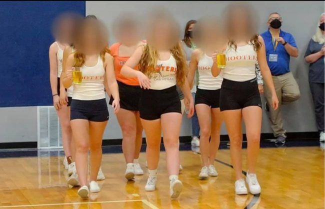 आफ्नै विद्यार्थीसँग प्रधानाध्यापकको अश्लील नृत्य, स्कुलले नै फेसबुकमा फोटो हाल्यो