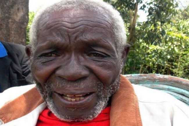 २ श्रीमती र ५ छोराछोरी छोडेर हिँडेका व्यक्ति ४७ वर्षपछि घर फर्किंदा छाँगाबाट खसे