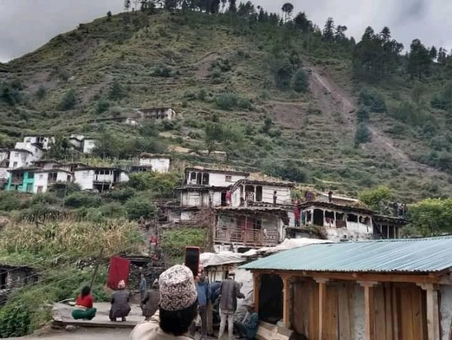 अविरल वर्षाले हुम्लामा २० घर भत्किए