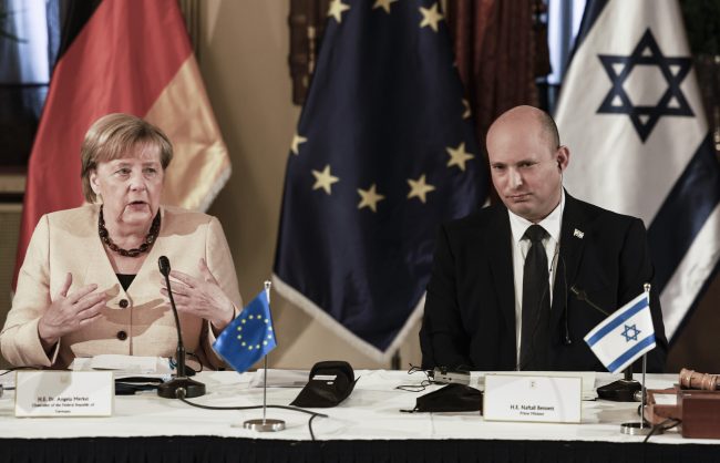 जर्मन चान्सलर एंगेला मर्केलले इजरायल पुगेर इरानका विषयमा अहम घोषणा गरिन्