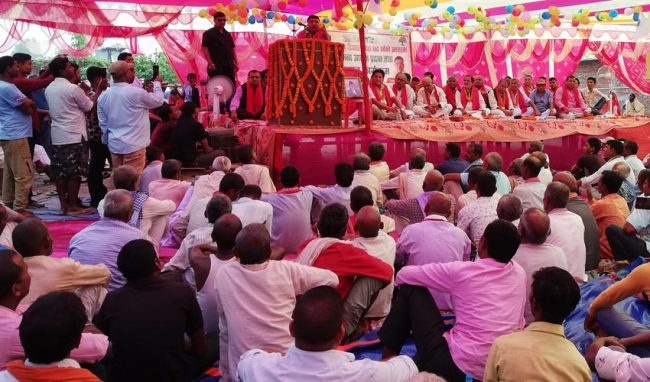 अमरेश सिंहविरुद्ध खनिए सर्लाहीका जनप्रतिनिधि