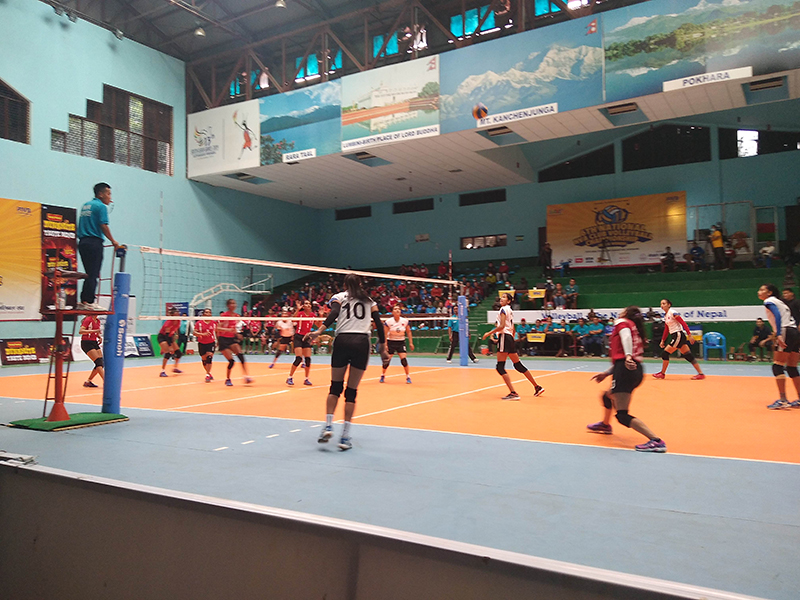 एनभिए महिला भलिबल : आर्मीलाई हराउँदै एपीएफ फाइनलमा