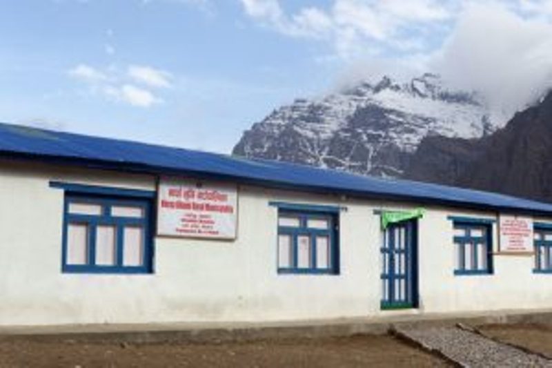 दुर्गमका दु:खः घाम लाग्दा काम, नलाग्दा बेकाम