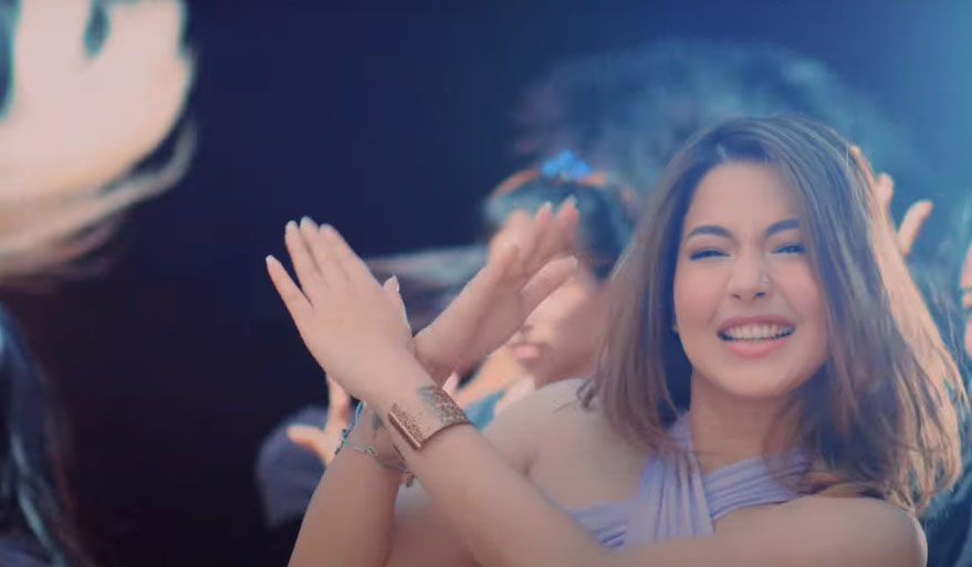 साम्राज्ञी पनि अब व्यावसायिक म्युजिक भिडियोमा