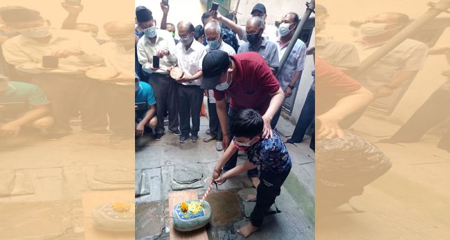 असनमा तुलाधर समुदायले दसैँ मनाए