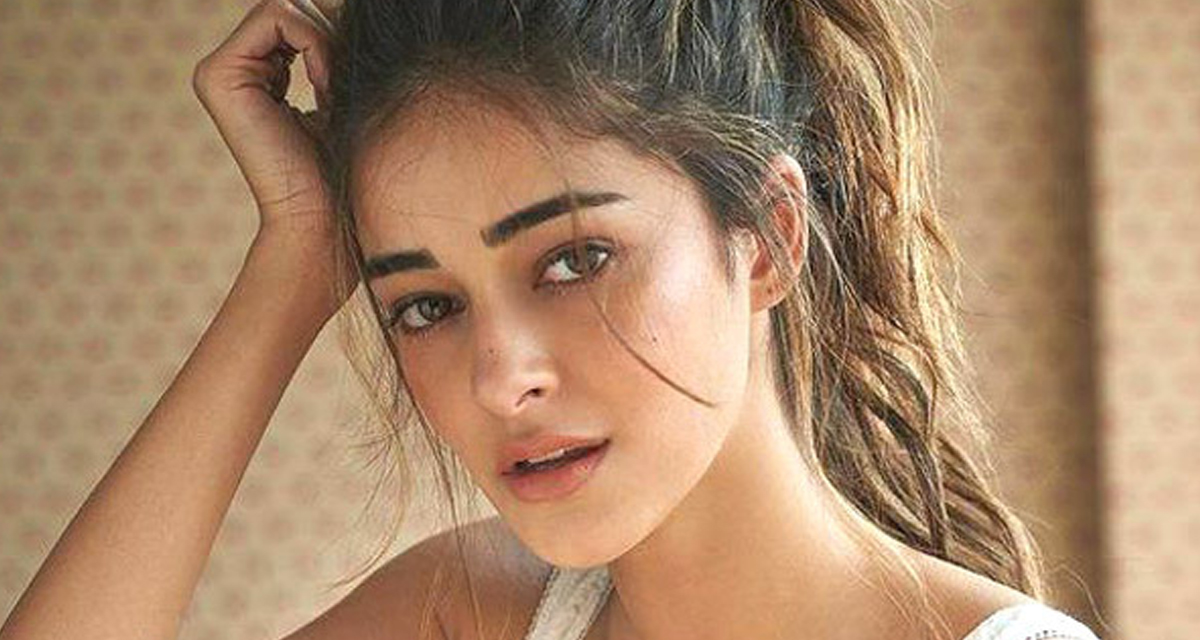 बलिउड अभिनेत्री अनन्या पाण्डेको घरमा एनसीबीकाे छापा