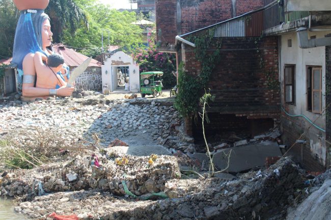 बाढीपहिरो कहर : जनप्रतिनिधि सहानुभूति राख्न तलब दिन्छन्, दीर्घकालीन योजना बनाउन सक्दैनन्