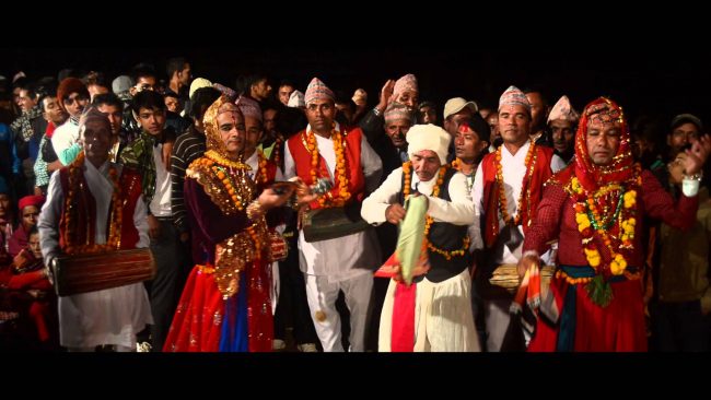 देउसीभैलो १० बजेसम्म, पटका निषेध