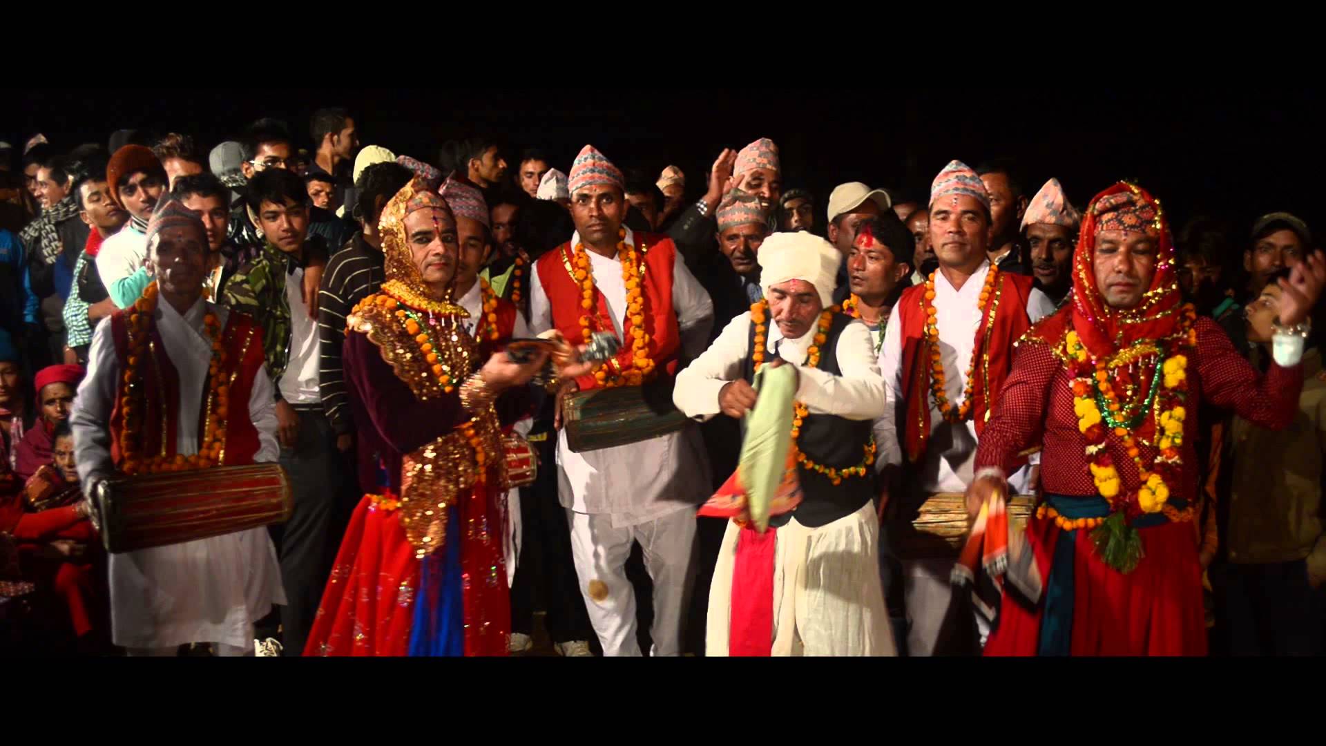 देउसीभैलो १० बजेसम्म, पटका निषेध